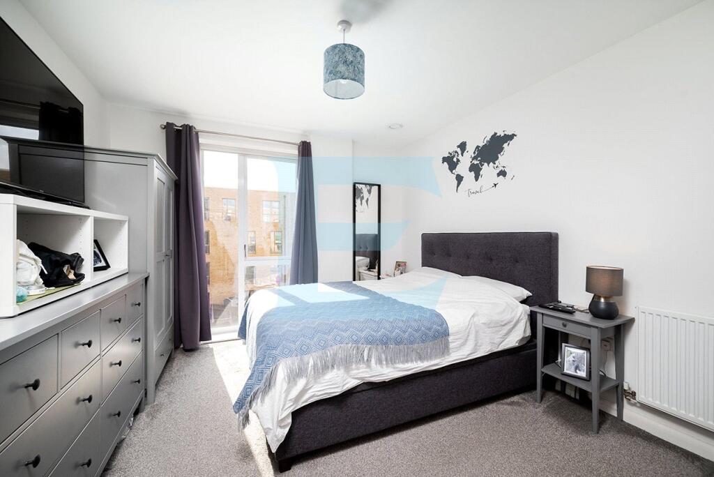 Apartment in London - More