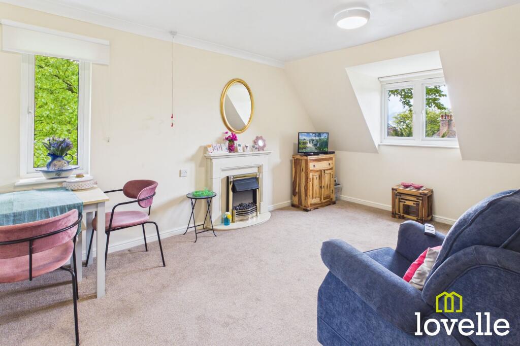 Apartment in Hull - More
