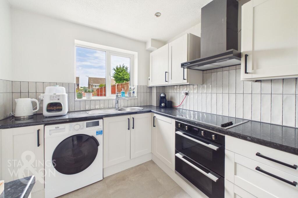 House in Broadland, Lingwood, Lingwood and Burlingham - More