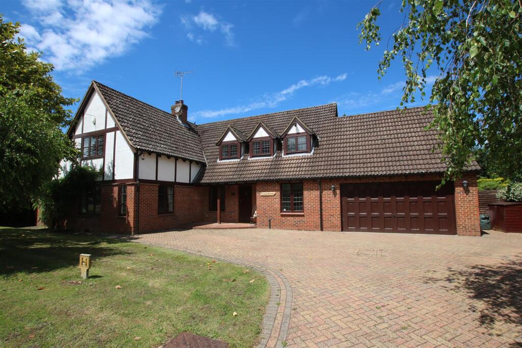 Main image of property: SYCAMORE CLOSE, FETCHAM, KT22