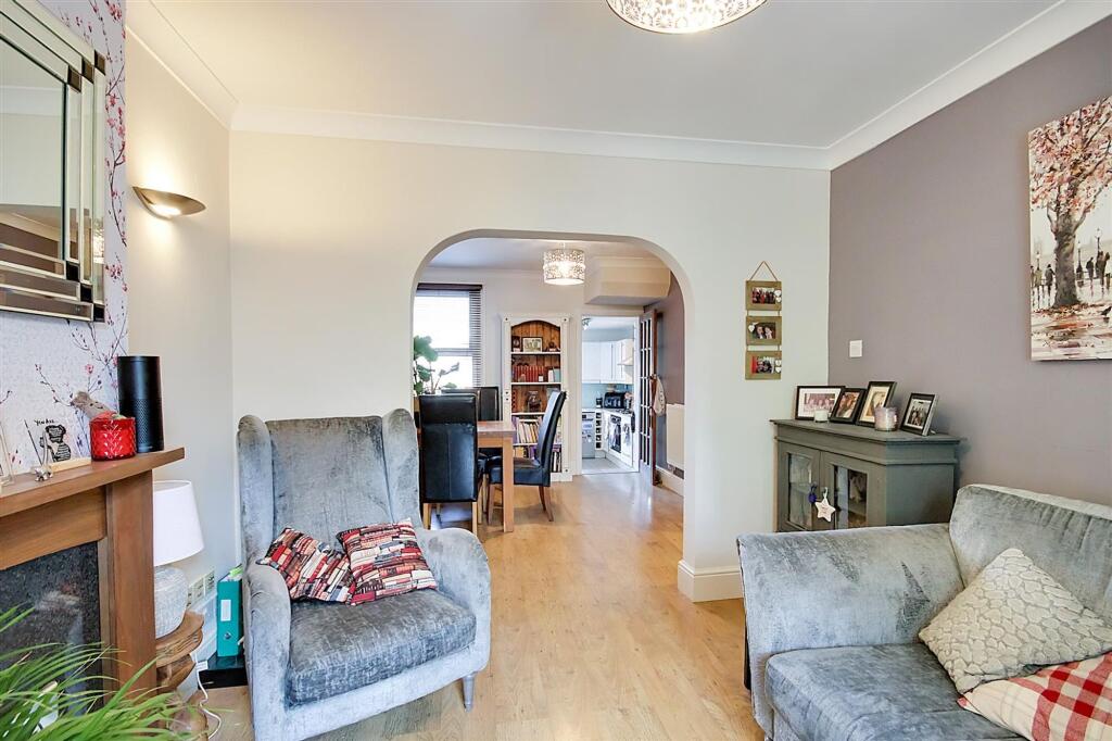 House in Brighton - View 4