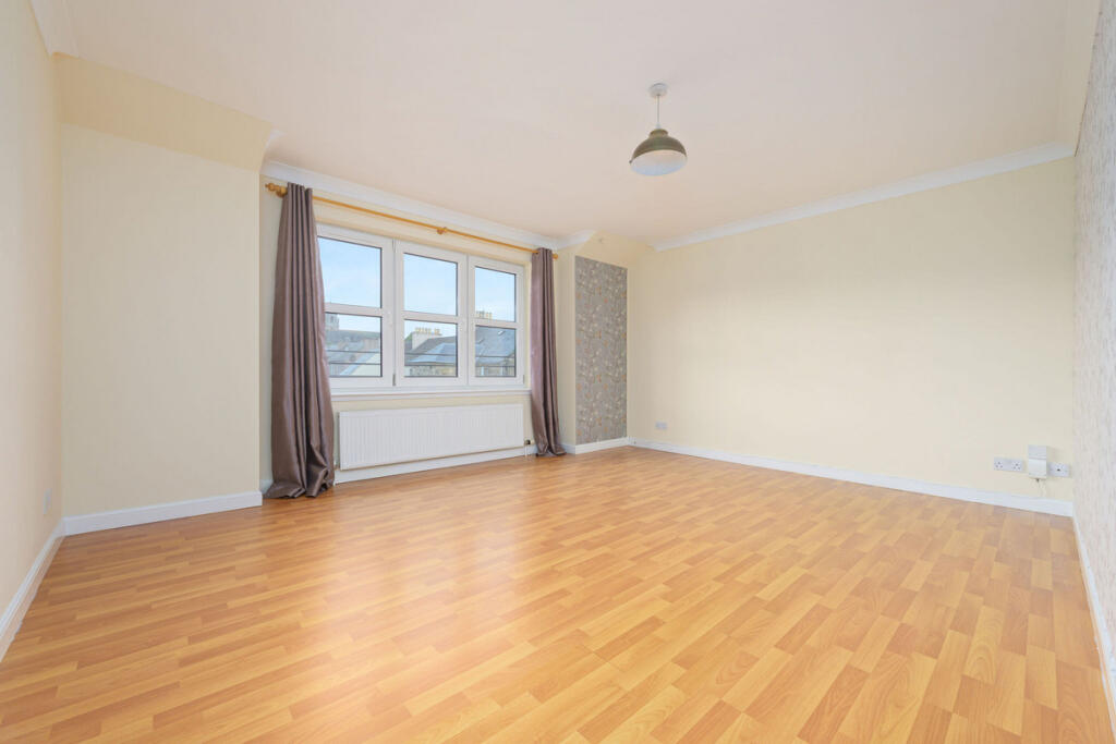 Apartment in Kirkcaldy, Merchants’ Quarter, Port Brae - View 2