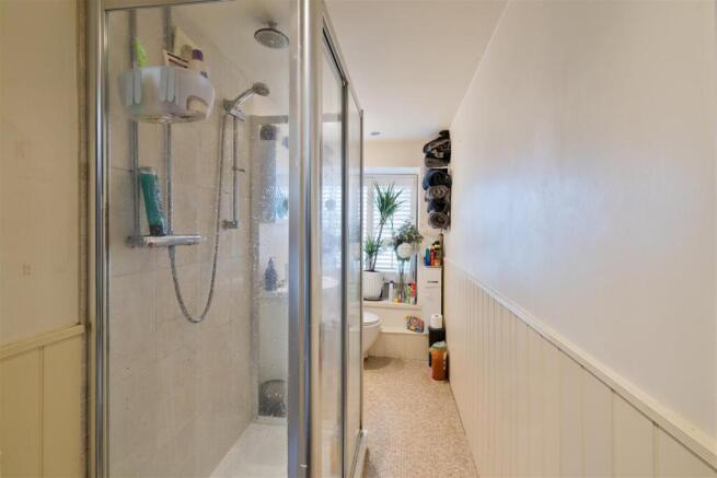 57 High Street - The Flat - First Floor - Shower R