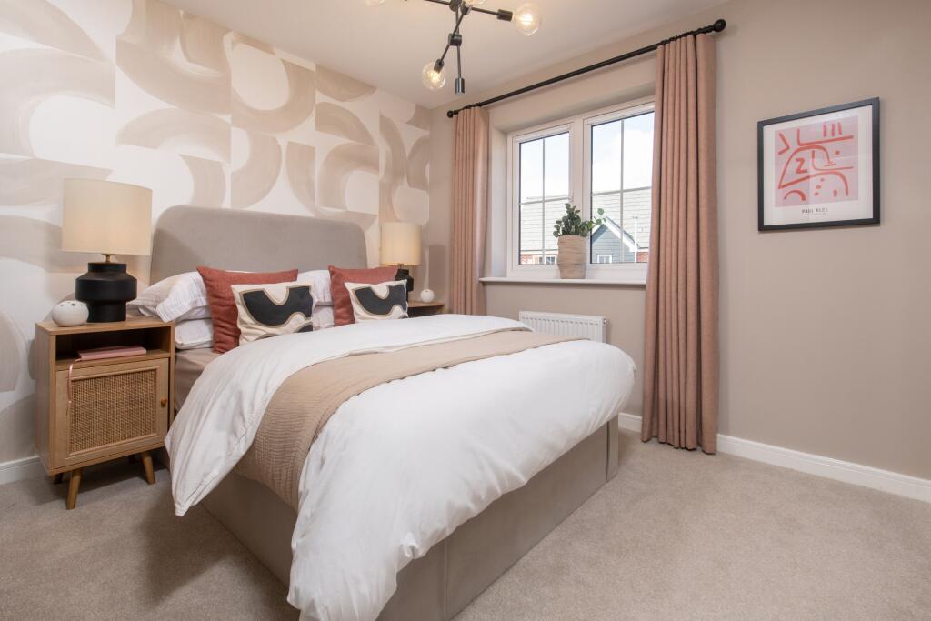 House in Desborough, North Northamptonshire - View 5