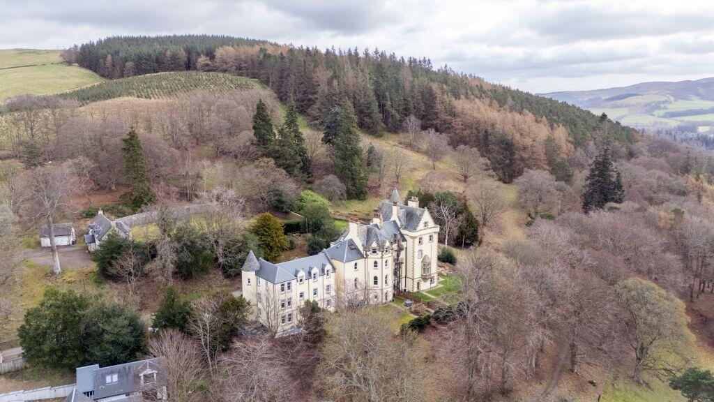 Main image of property: Apartment 8 Venlaw Castle, Edinburgh Road, Peebles, EH45 8RD