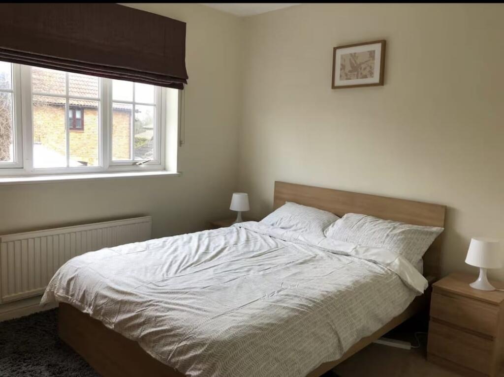 House in Dartford - View 2