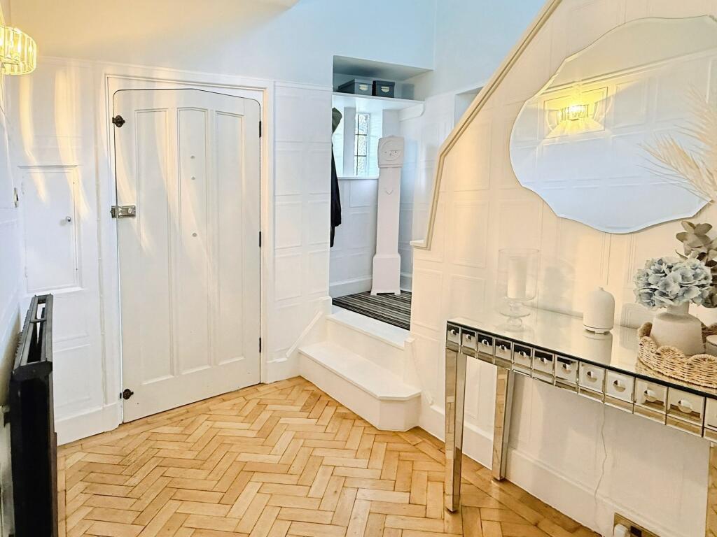 House in Leicester - More