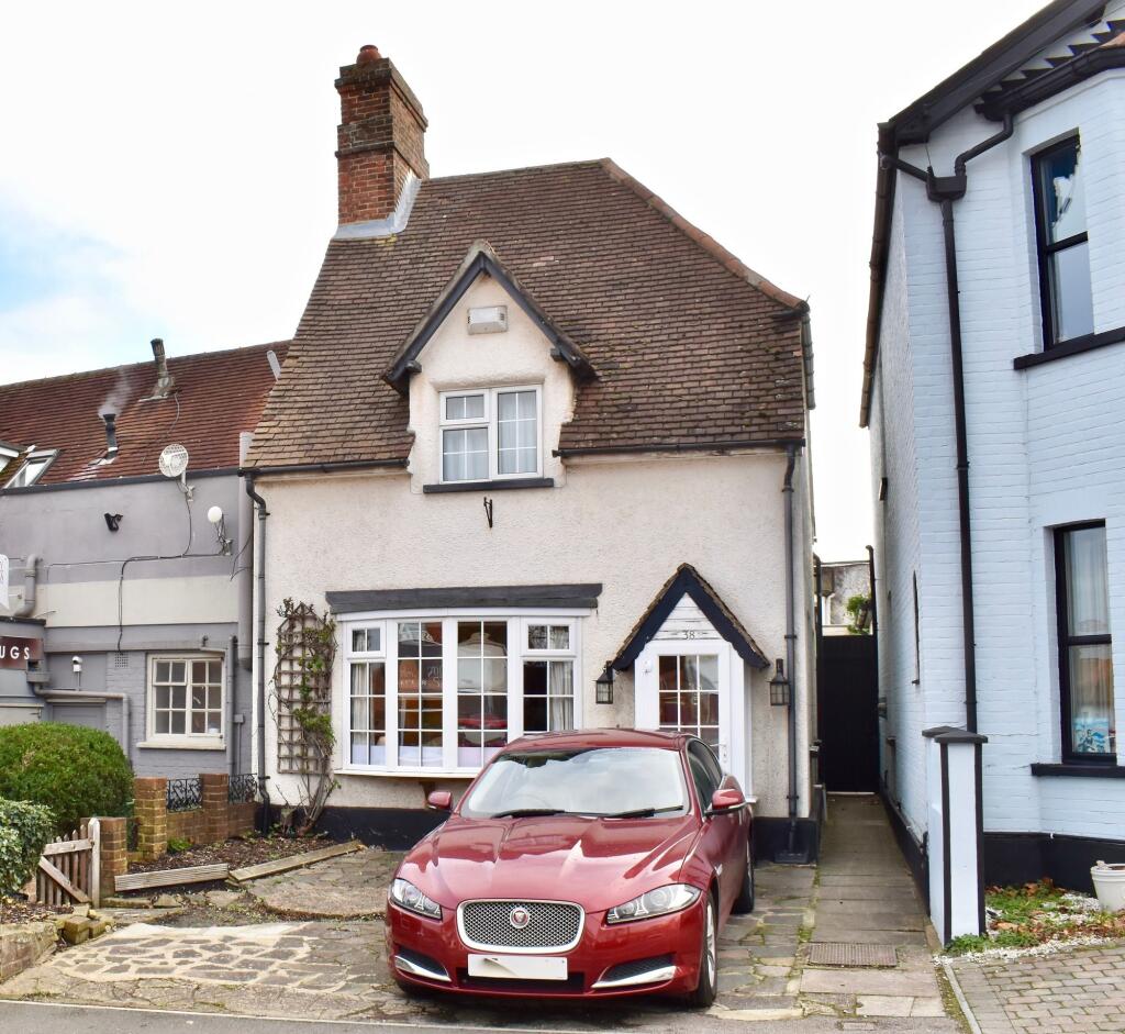 Main image of property: The Street, Ashtead, KT21