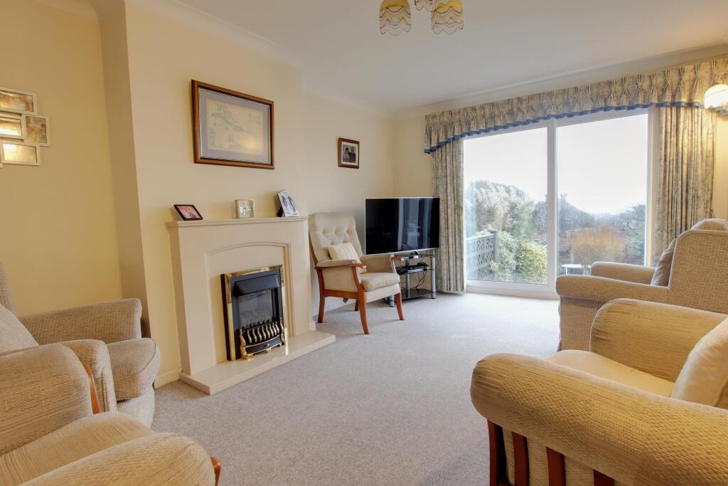 Pentland Rise, Portchester photo 3