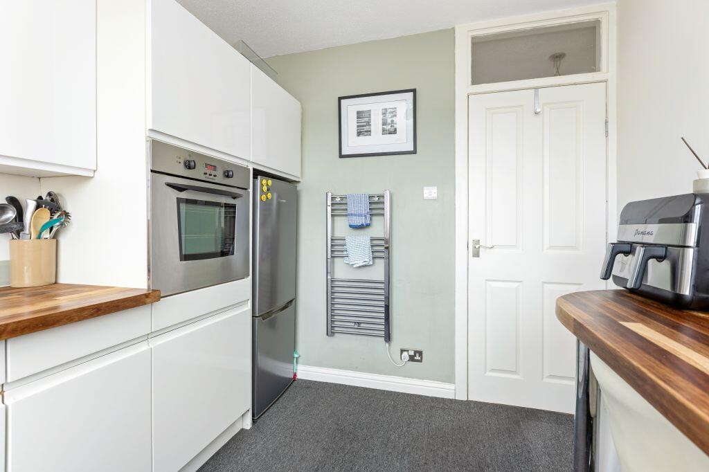 Apartment in Edinburgh - View 5