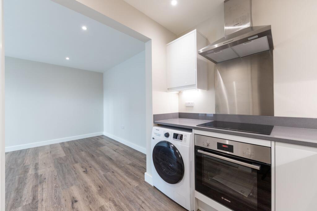 Apartment in Milton Keynes - View 2
