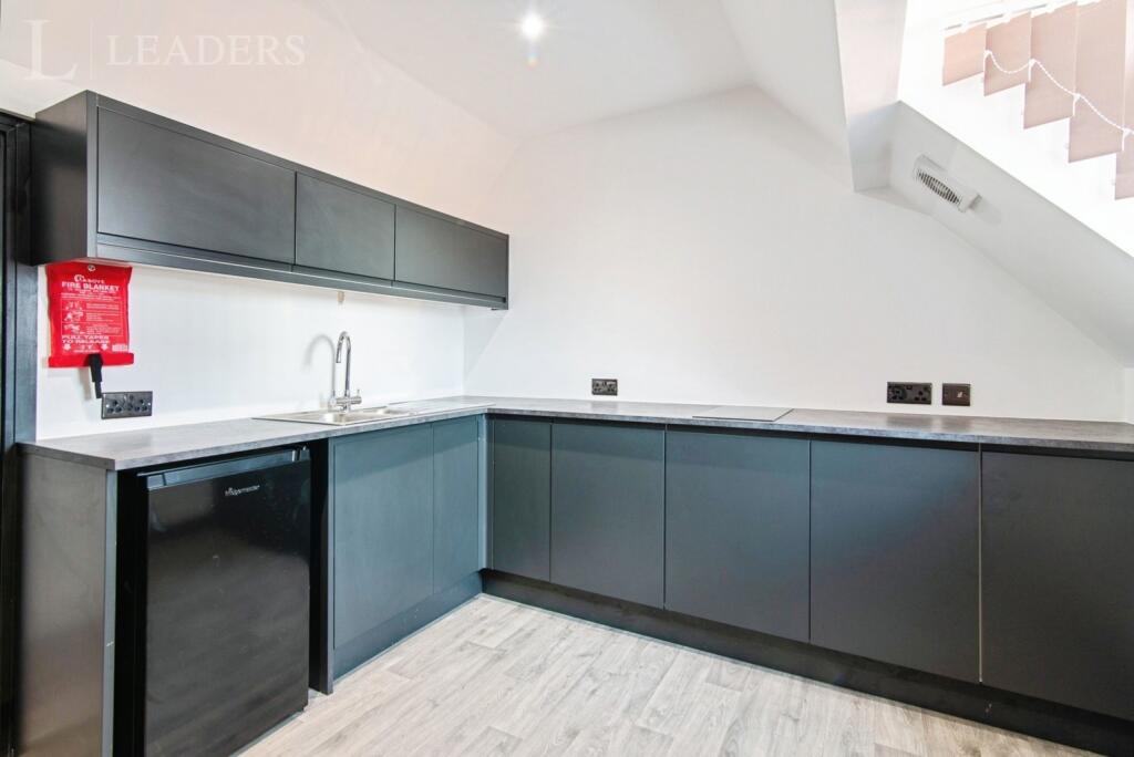House in Derby - View 5