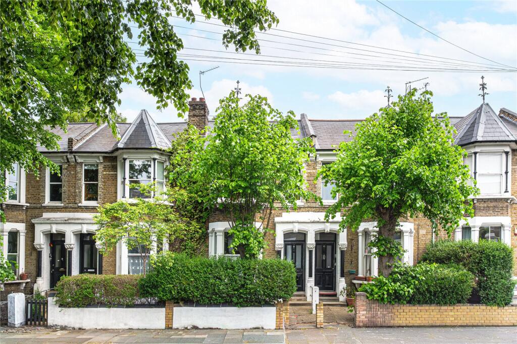 Apartment in London - View 3