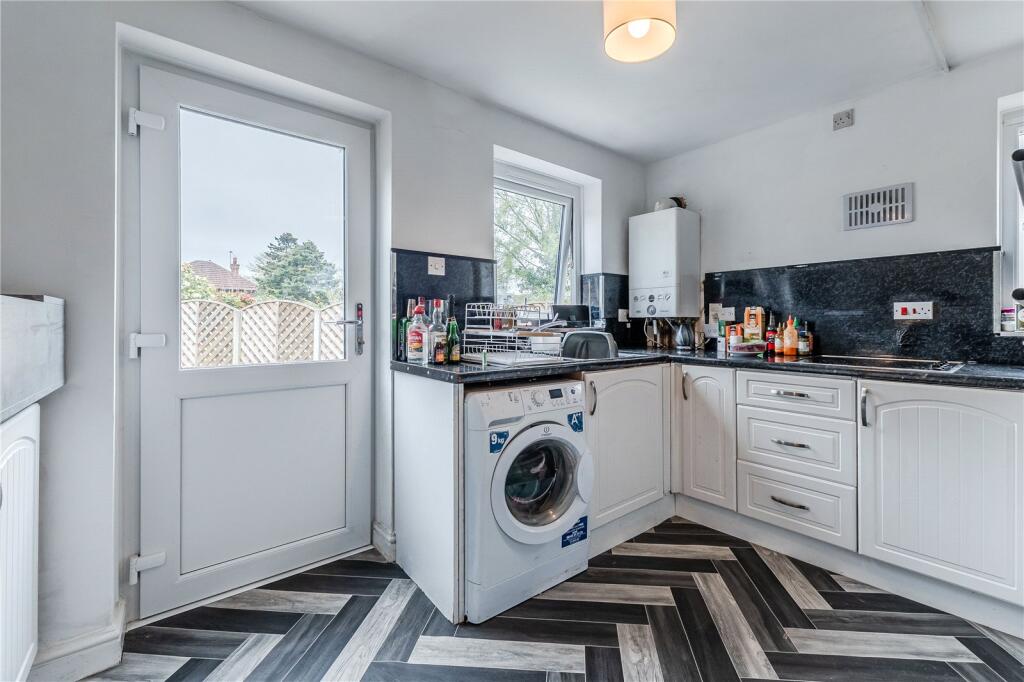 Lea Farm Road, Kirkstall, Leeds - View 3