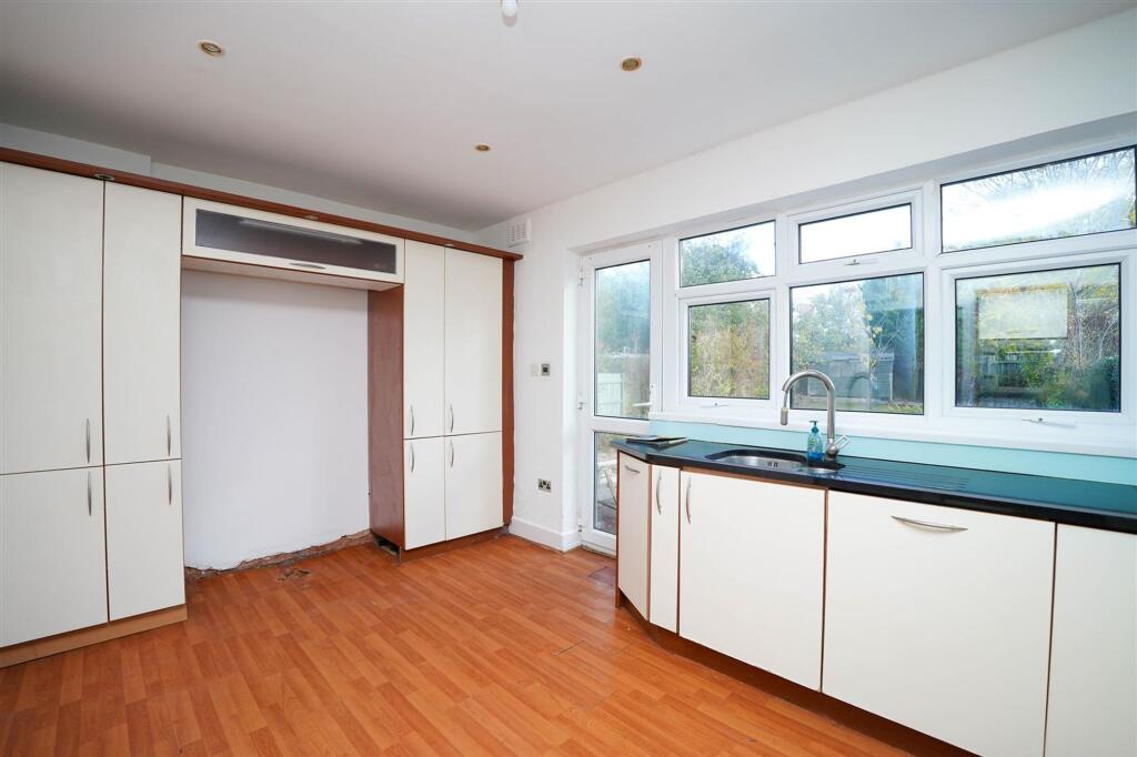 Additional image 8 of Pembroke Croft, Birmingham, B28