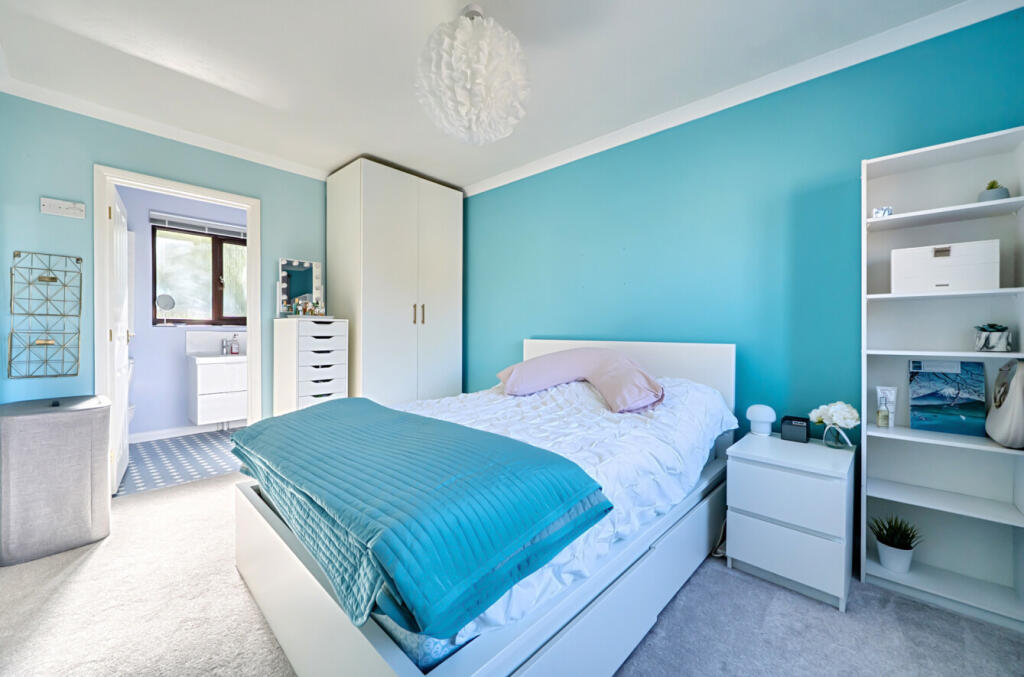 House in Reading - View 4