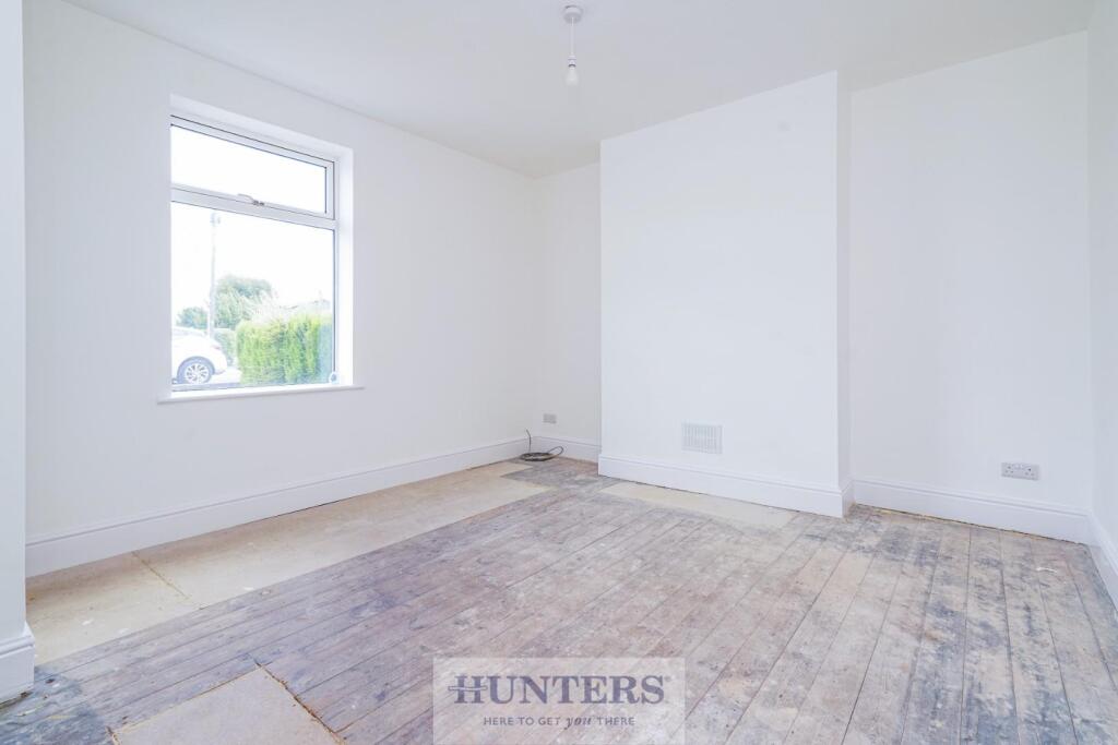 House in York, Brayton - More