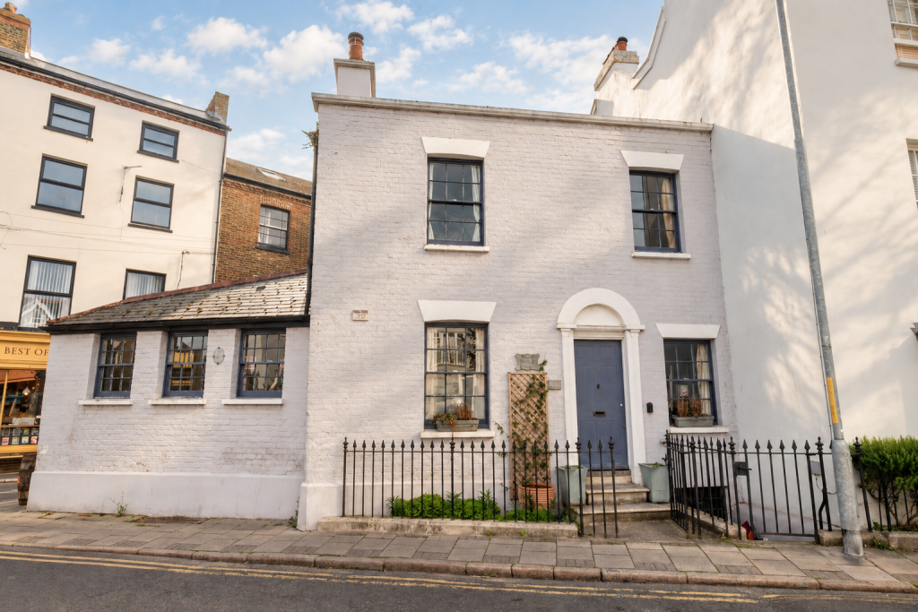 House in Broadstairs, Dumpton Gap