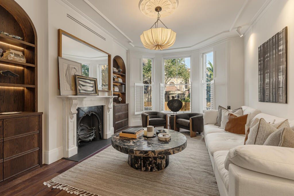 Main image of property: St Michael's Gardens, Kensington, London, W10