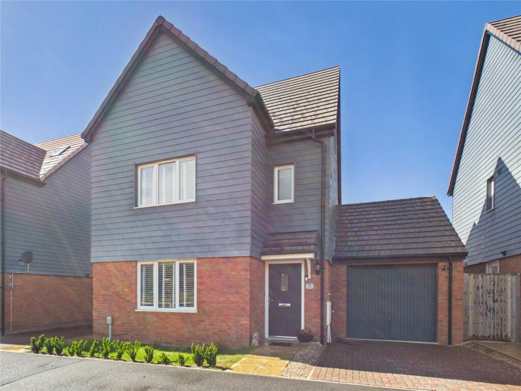 Main image of property: Emperor Way, Chinnor, Oxfordshire, OX39