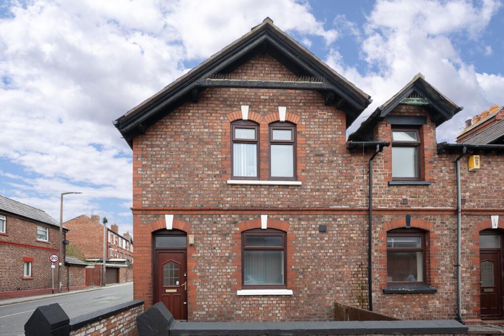 Main image of property: Aughton Street, Ormskirk, L39