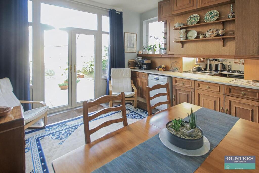 Additional image 7 of Abb Scott Lane Low Moor, Bradford, BD12 0EN