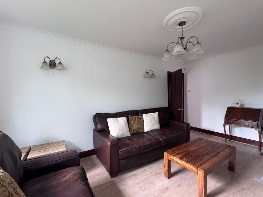 Ricroft Road, Compstall photo 5