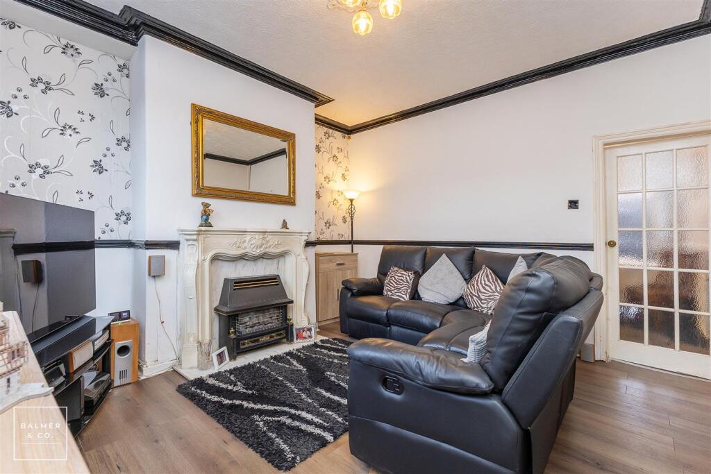 Robinson Street, Horwich, BL6 photo 5