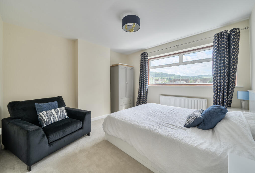 House in Cheltenham, Warden Hill, Leckhampton - View 6