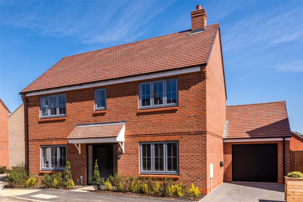 Main image of property: Moreton Fields, Moreton Road, Buckingham, Buckinghamshire, MK18