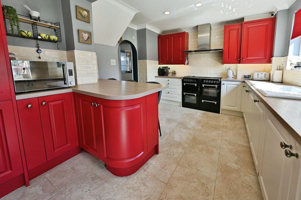 House in Stratton St Margaret, Swindon - View 5