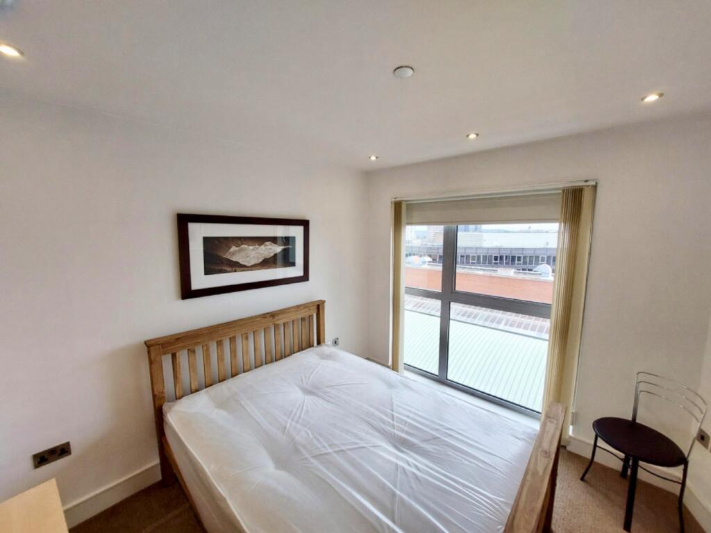 Apartment in Nottingham - View 5