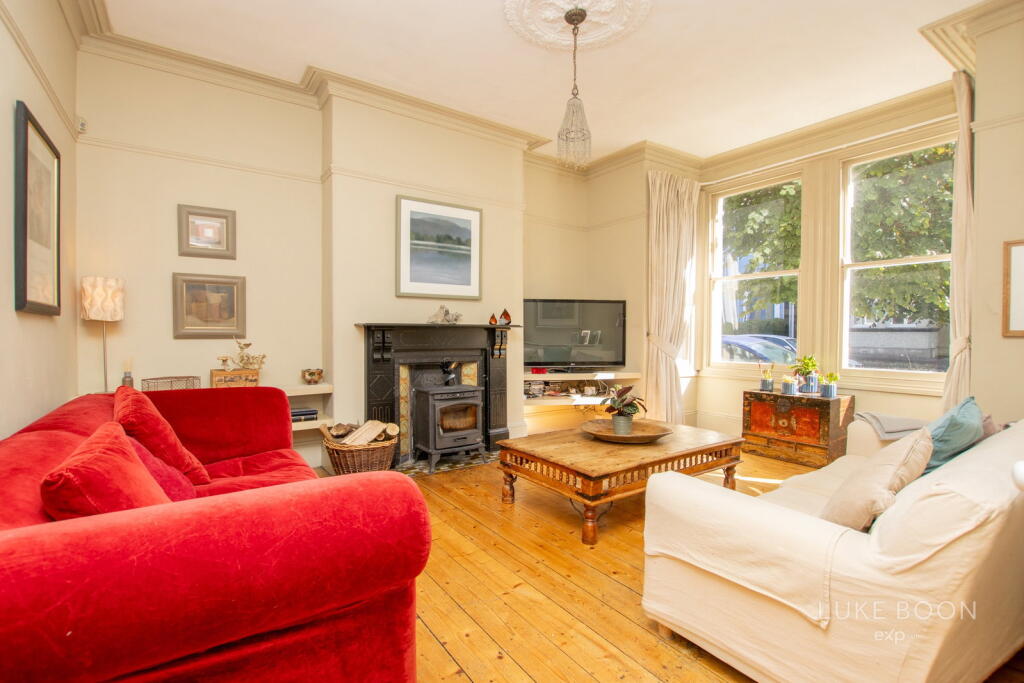 House in Plymouth - View 3