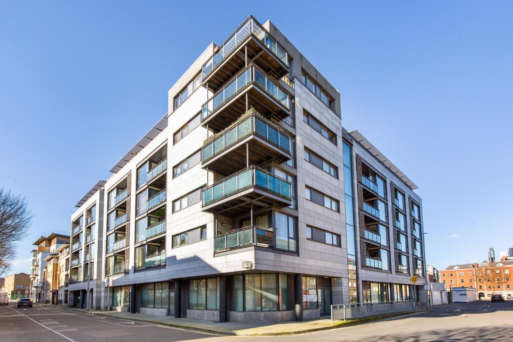 Main image of property: 68 Mellowes Quay, Ushers Quay, Dublin 8, D08 F596