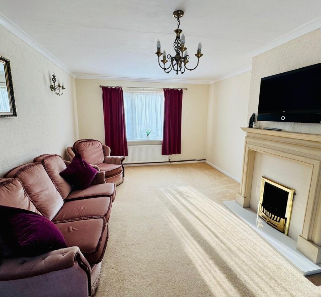 House in Bradford - View 4