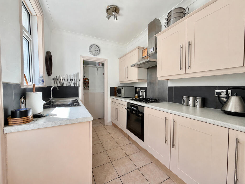 Albert Road, Parkstone, Poole, BH12 - View 2