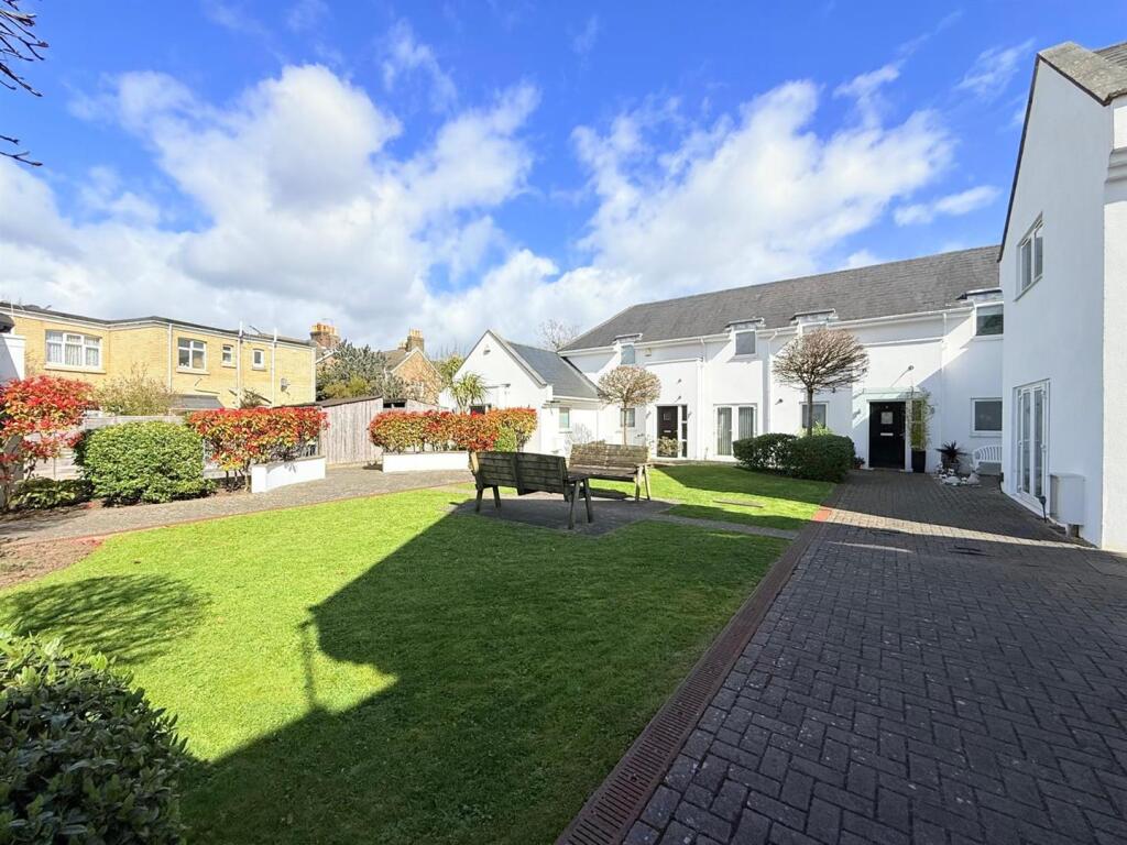 Main image of property: Commercial Road, Poole