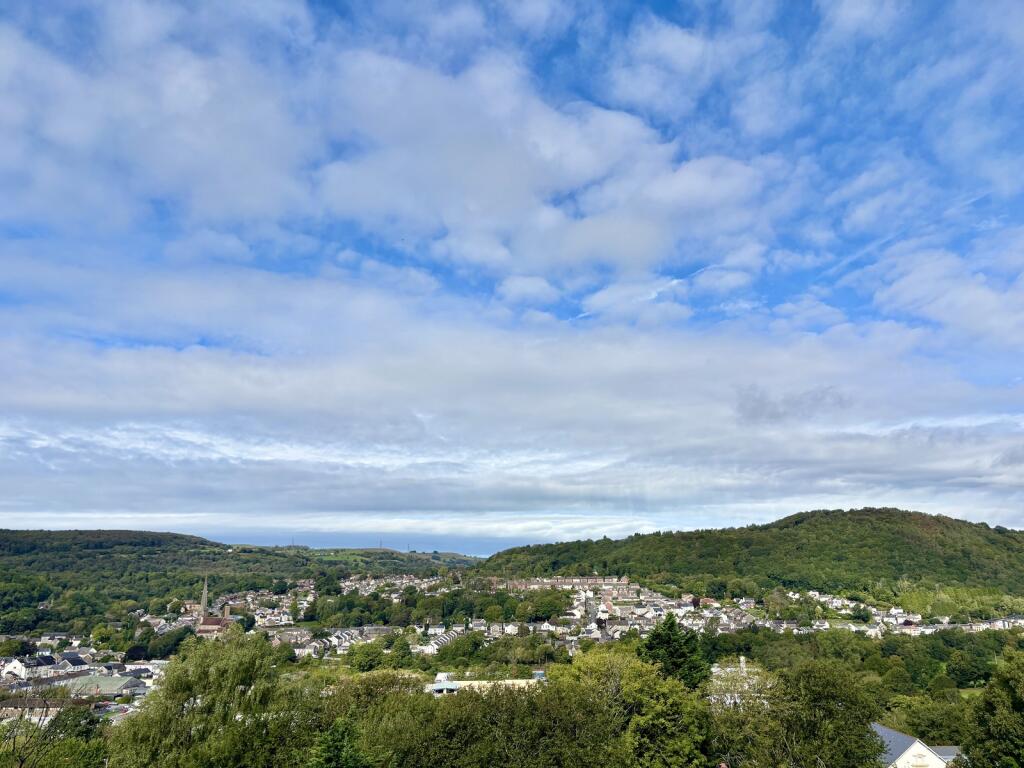 House in Swansea - View 2