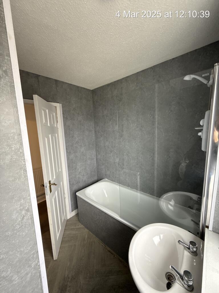 Main image of property: Linnhead Drive, Glasgow, G53