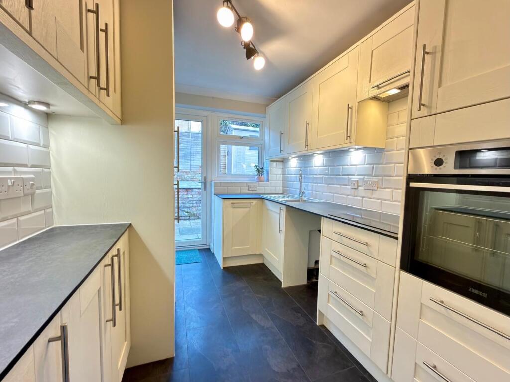 Coalville Cottages, Stamford - View 4