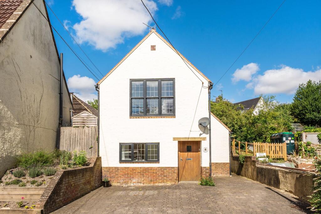 2-bed detached on South Street, Great Wishford, SP2, £350,000