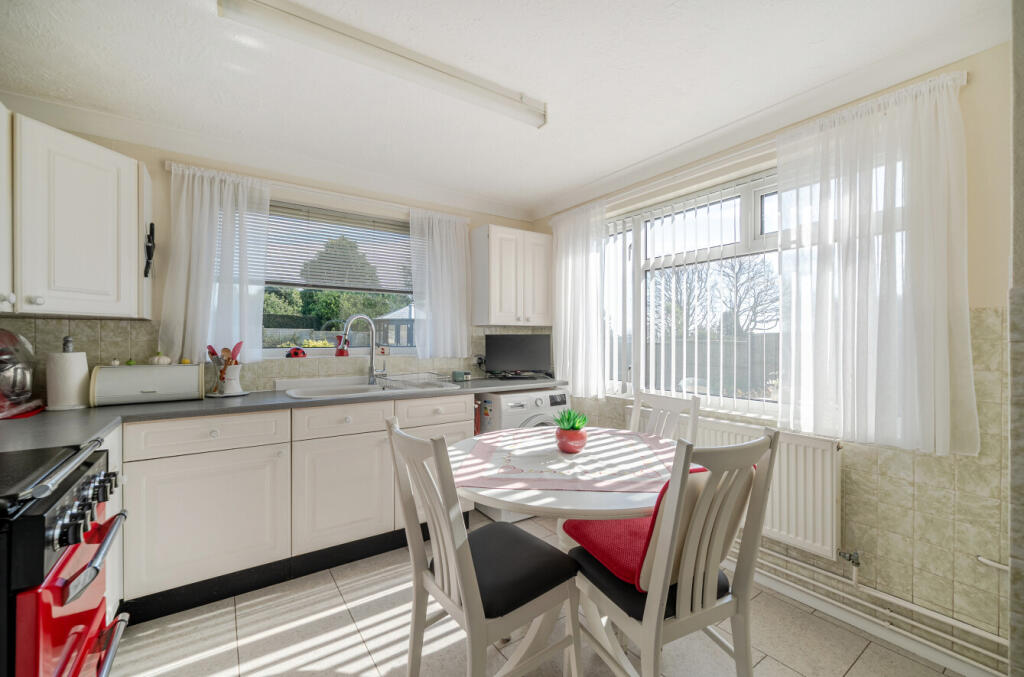 House in Brighton - View 4