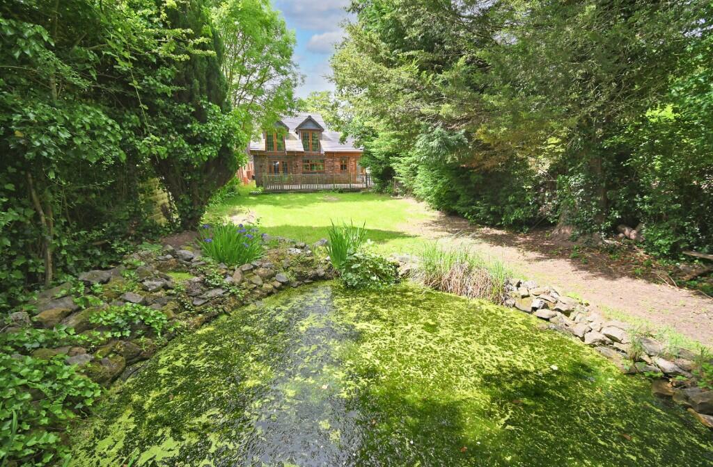 Birches Road, Codsall, Wolverhampton, WV8 photo 2