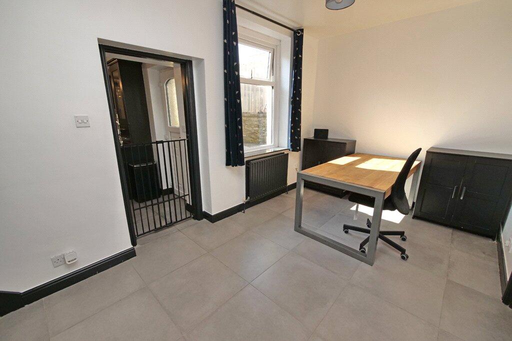 House in Skipton, New Town - View 5