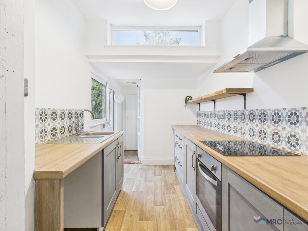 House in Hull, Kingston upon Hull - More