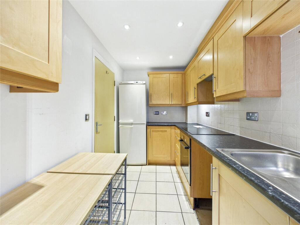 House in Ipswich, Suffolk - View 6