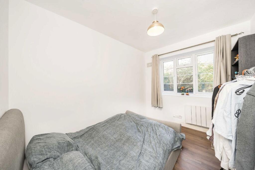 Apartment in London, Sheen Court, North Sheen - View 5