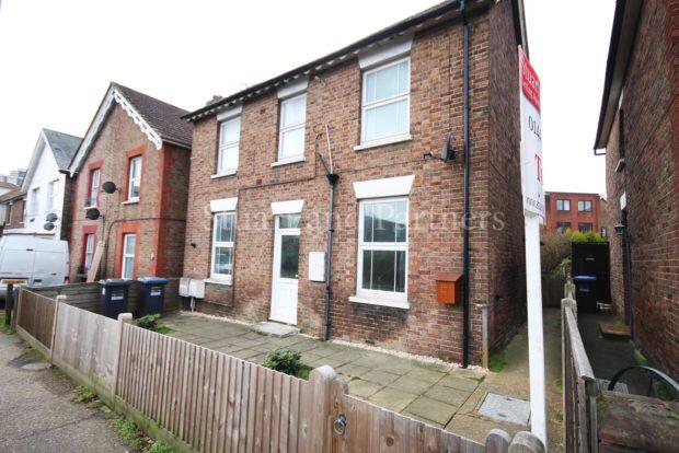 Main image of property: Hazelgrove Road, Haywards Heath, RH16