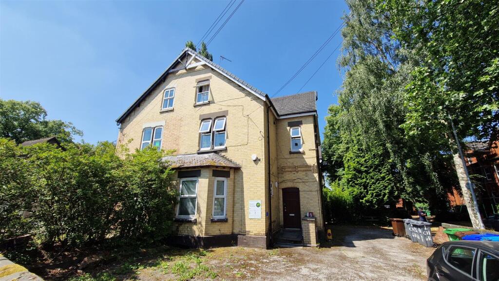 Main image of property: Chatham Grove, West Didsbury, Manchester