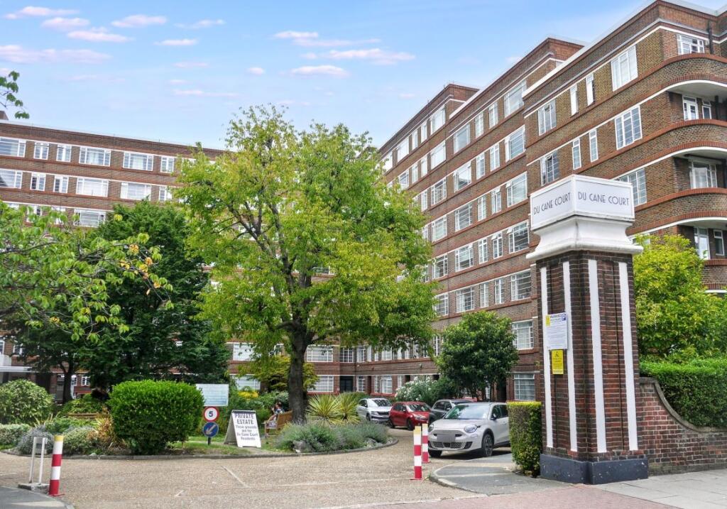 Main image of property: Flat E53 Du Cane Court, Balham High Road, Balham, London, SW17 7JL